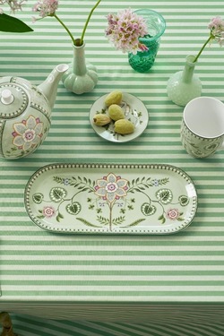 Kakefat Avlangt Lily & Lotus 33x15,5cm Grønn - Pip Studio